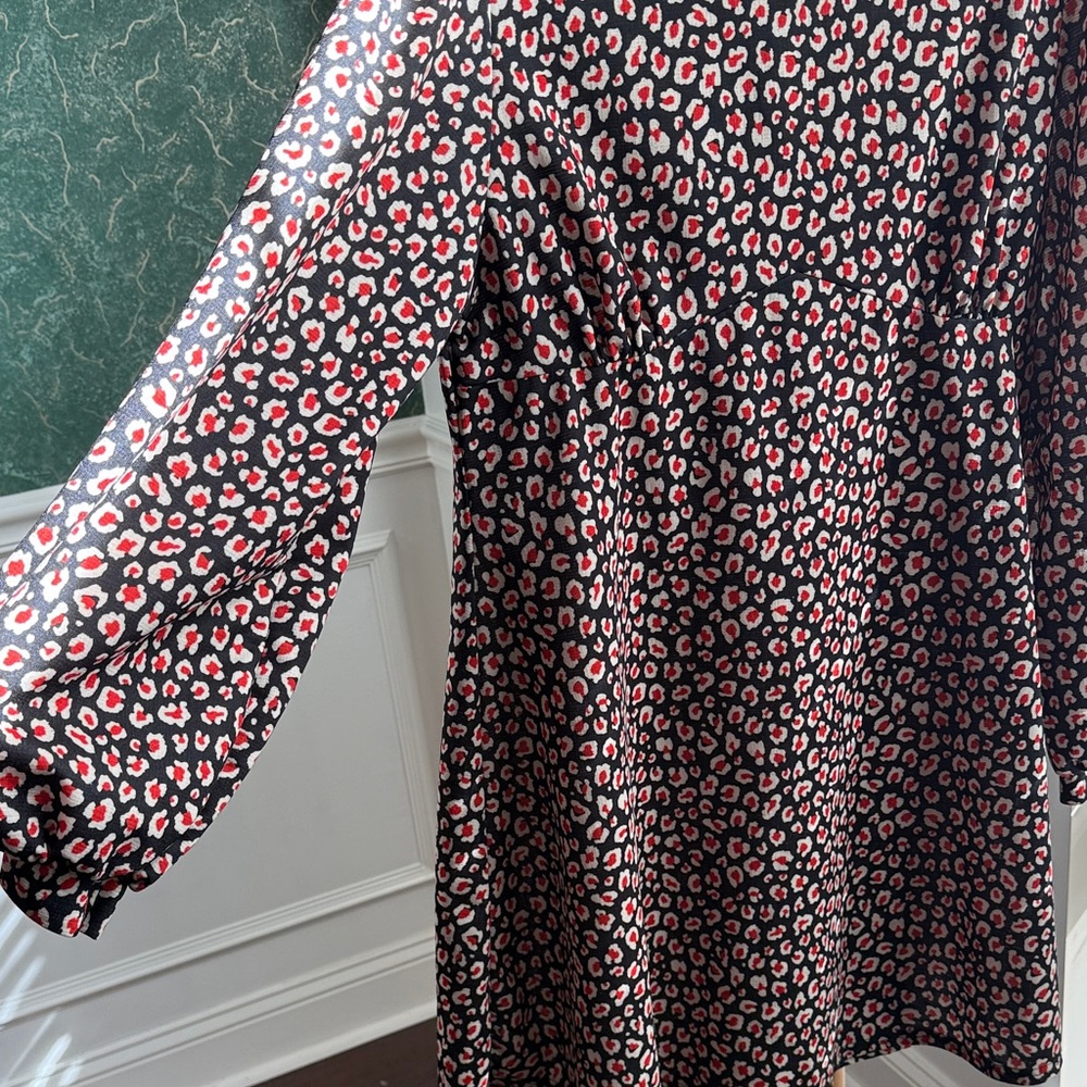 Babydoll Leopard Print Dress with Bell Sleeves - Picture 4 of 5